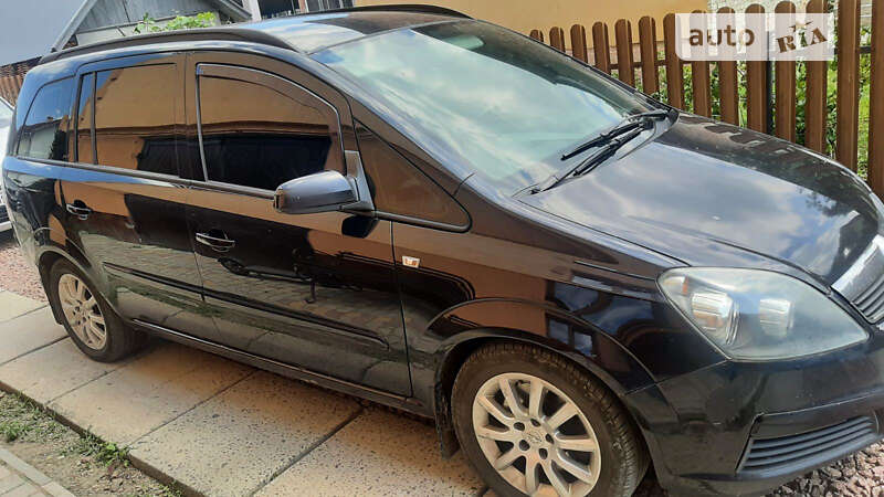 Opel Zafira 2005