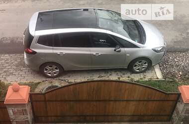 Мінівен Opel Zafira 2012 в Рівному