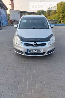 Мінівен Opel Zafira 2007 в Охтирці