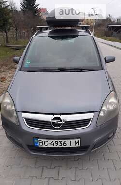 Минивэн Opel Zafira 2006 в Ивано-Франково