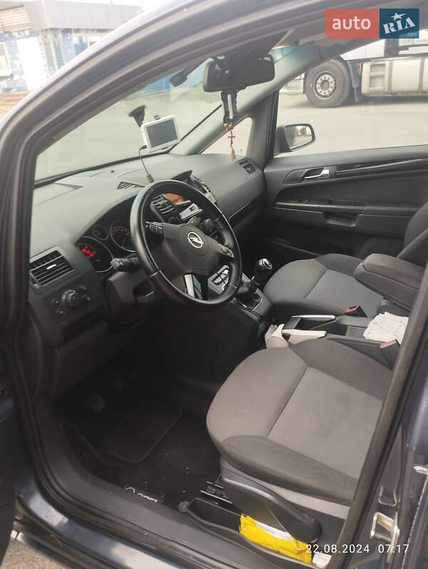 Мінівен Opel Zafira 2008 в Христинівці фото 6 Мінівен Opel Zafira 2008 в Христинівці