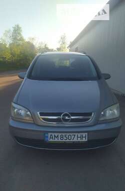 Минивэн Opel Zafira 2004 в Овруче