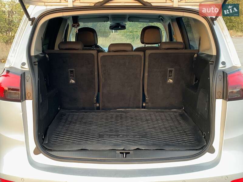 Минивэн Opel Zafira 2014 в Днепре