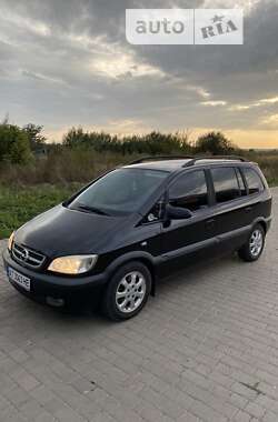 Минивэн Opel Zafira 2003 в Ивано-Франковске