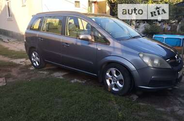 Минивэн Opel Zafira 2005 в Смеле