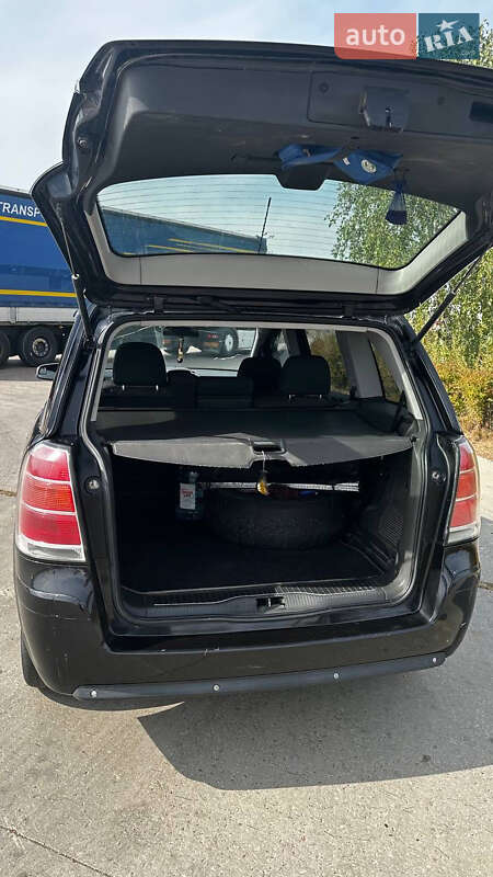 Мінівен Opel Zafira 2008 в Коростені