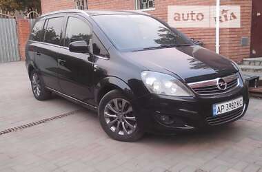 Минивэн Opel Zafira 2010 в Запорожье