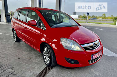 Минивэн Opel Zafira 2011 в Днепре