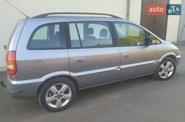 Минивэн Opel Zafira 2004 в Овруче