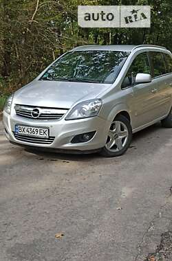 Мінівен Opel Zafira 2011 в Житомирі