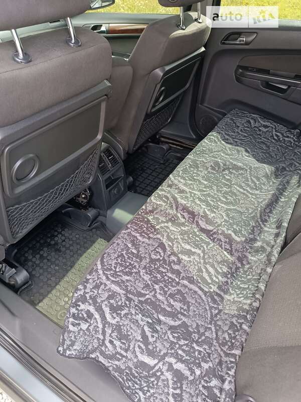 Мінівен Opel Zafira 2005 в Миколаєві