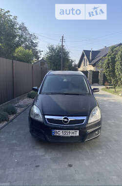 Минивэн Opel Zafira 2007 в Бартатовом