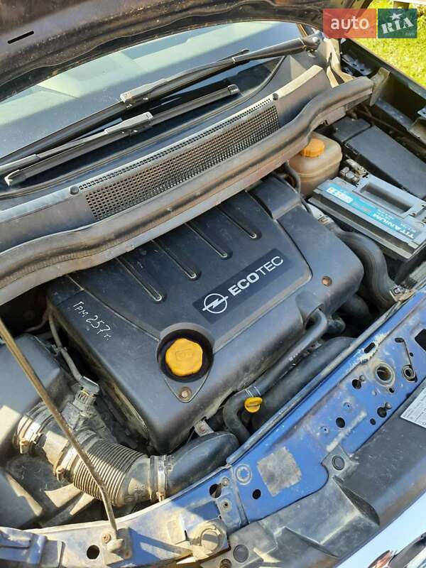 Минивэн Opel Zafira 2006 в Старой Жадовой фото 7 Минивэн Opel Zafira 2006 в Старой Жадовой