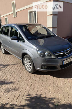 Мінівен Opel Zafira 2006 в Черкасах