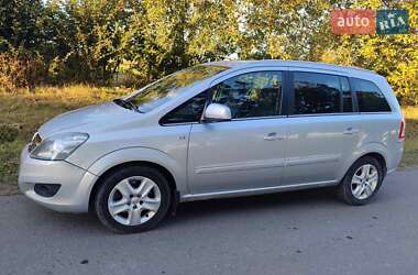 Минивэн Opel Zafira 2012 в 