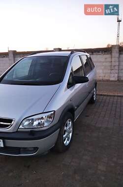 Минивэн Opel Zafira 2004 в 
