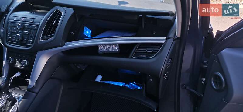 Минивэн Opel Zafira 2012 в Днепре