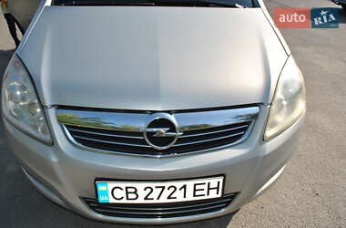 Минивэн Opel Zafira 2008 в 