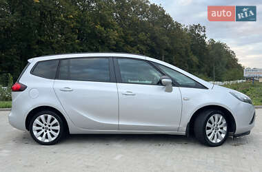 Мікровен Opel Zafira 2014 в Житомирі