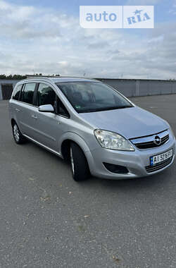 Мінівен Opel Zafira 2008 в Києві