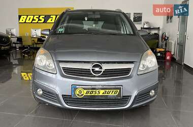 Минивэн Opel Zafira 2005 в Червонограде