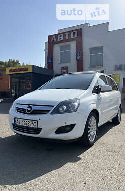 Минивэн Opel Zafira 2013 в Смеле