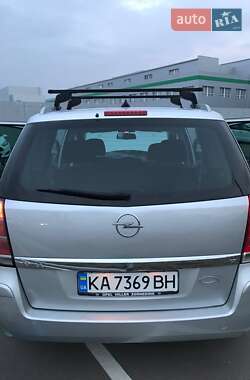 Мінівен Opel Zafira 2006 в Києві