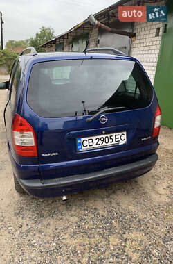 Мінівен Opel Zafira 2004 в Чернігові