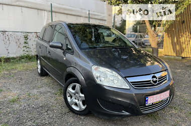 Минивэн Opel Zafira 2008 в Луцке