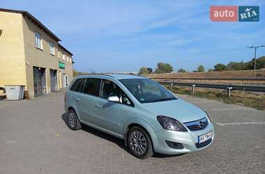 Мінівен Opel Zafira 2009 в Пісочині