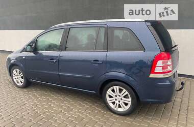 Минивэн Opel Zafira 2011 в Тернополе