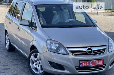 Мінівен Opel Zafira 2008 в Білій Церкві