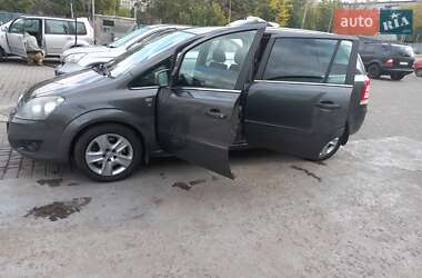 Мінівен Opel Zafira 2010 в Краматорську