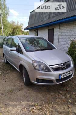 Минивэн Opel Zafira 2006 в Черкассах