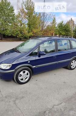 Минивэн Opel Zafira 2005 в Дунаевцах