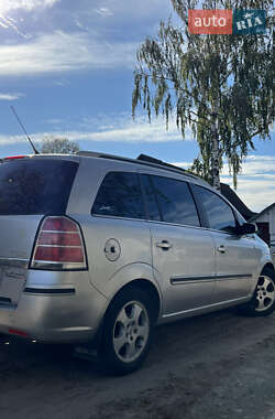 Мінівен Opel Zafira 2006 в Дубровиці