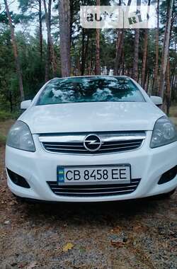 Минивэн Opel Zafira 2011 в Чернигове