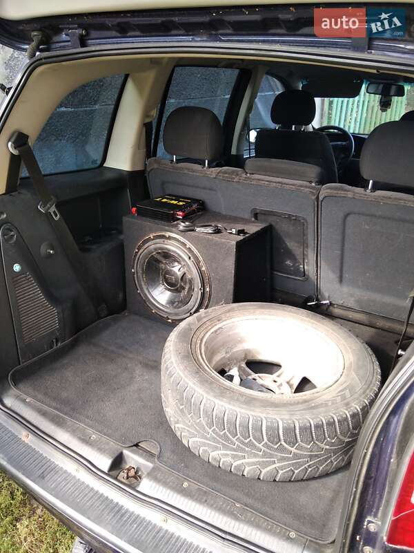 Мінівен Opel Zafira 2000 в Шептицькому