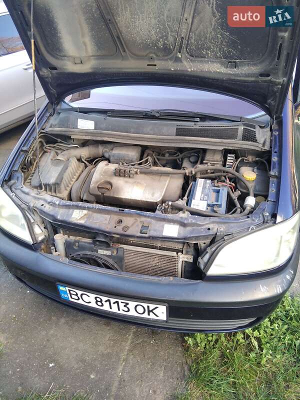 Мінівен Opel Zafira 2000 в Шептицькому