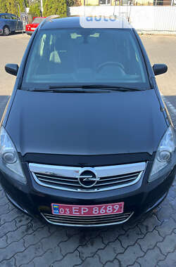 Минивэн Opel Zafira 2009 в Луцке