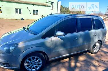 Минивэн Opel Zafira 2006 в Измаиле