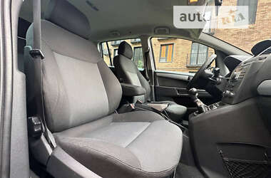 Минивэн Opel Zafira 2007 в Ивано-Франковске