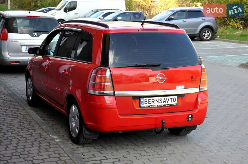 Минивэн Opel Zafira 2006 в Львове