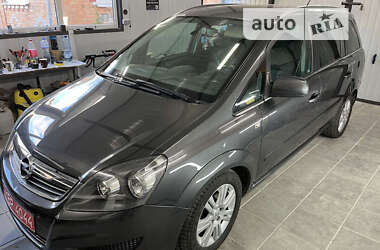 Минивэн Opel Zafira 2011 в Луцке