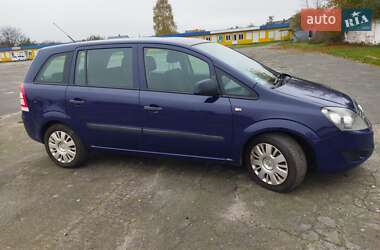 Минивэн Opel Zafira 2011 в Звягеле