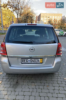 Минивэн Opel Zafira 2009 в Львове