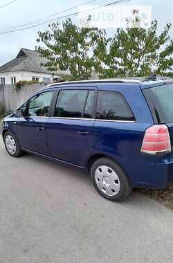Минивэн Opel Zafira 2006 в 