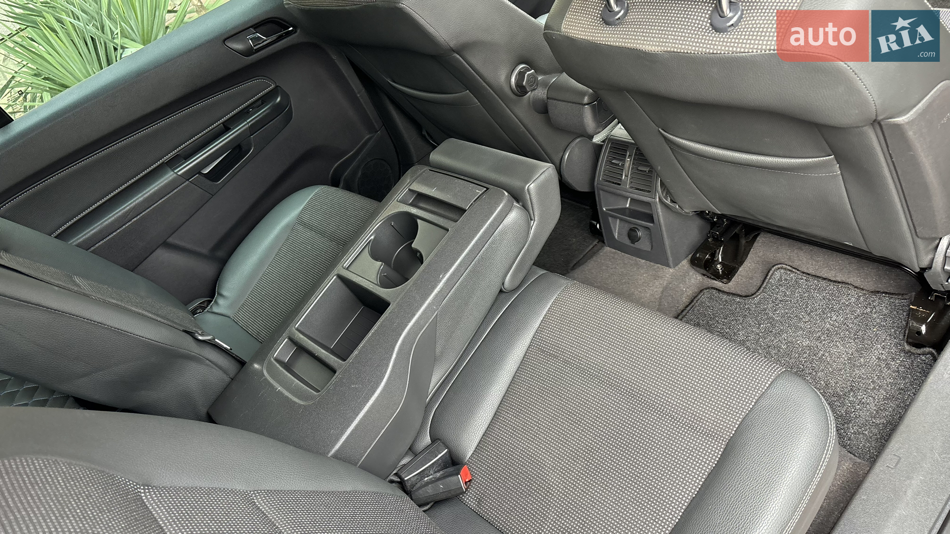 2010 Opel Zafira - мініатюра 55