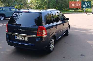 Мінівен Opel Zafira 2010 в Одесі