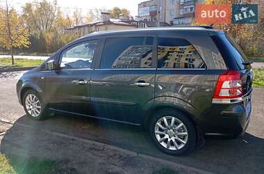 Мінівен Opel Zafira 2010 в Львові